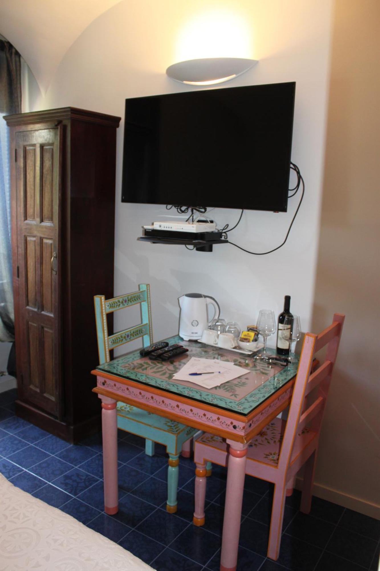Abracadabra Tortona Bed & Breakfast Milan Bagian luar foto