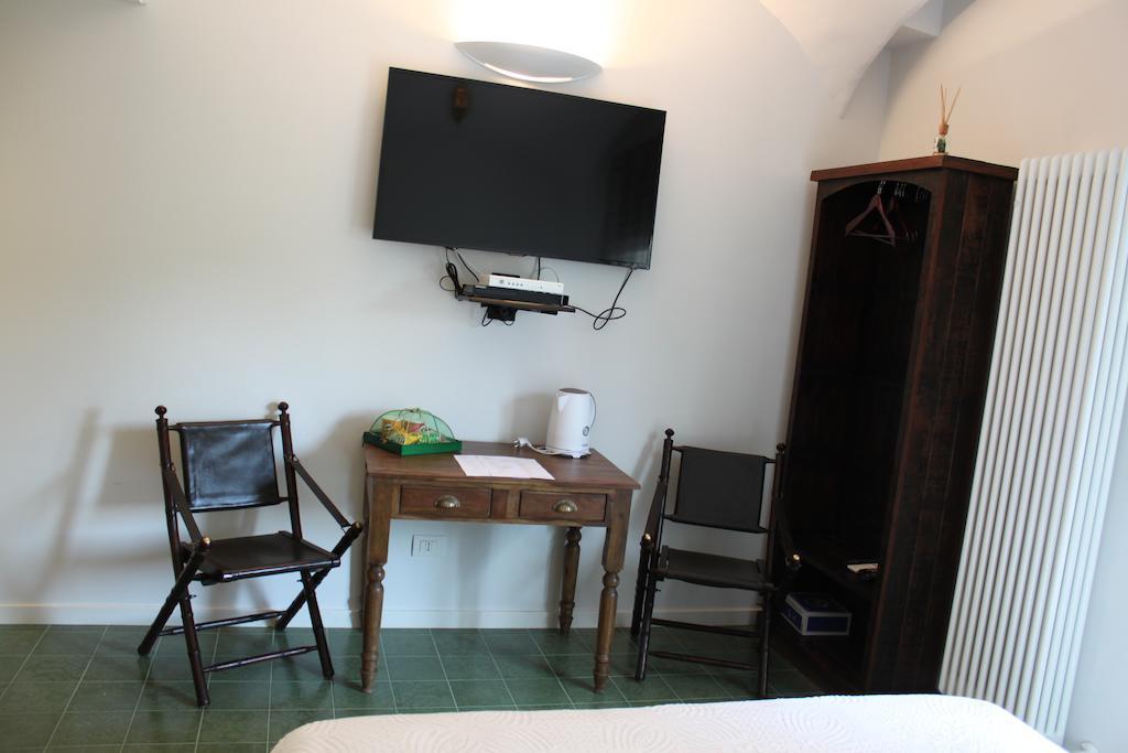 Abracadabra Tortona Bed & Breakfast Milan Ruang foto
